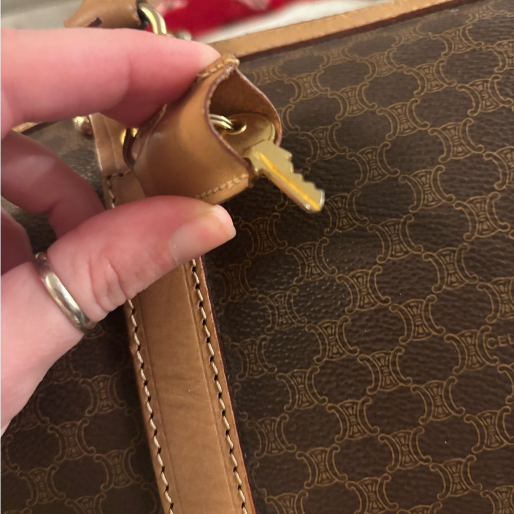 CELINE Paris Triomphe Design Boston Travel Duffle Bag Vintage EUC - Picture 15 of 16